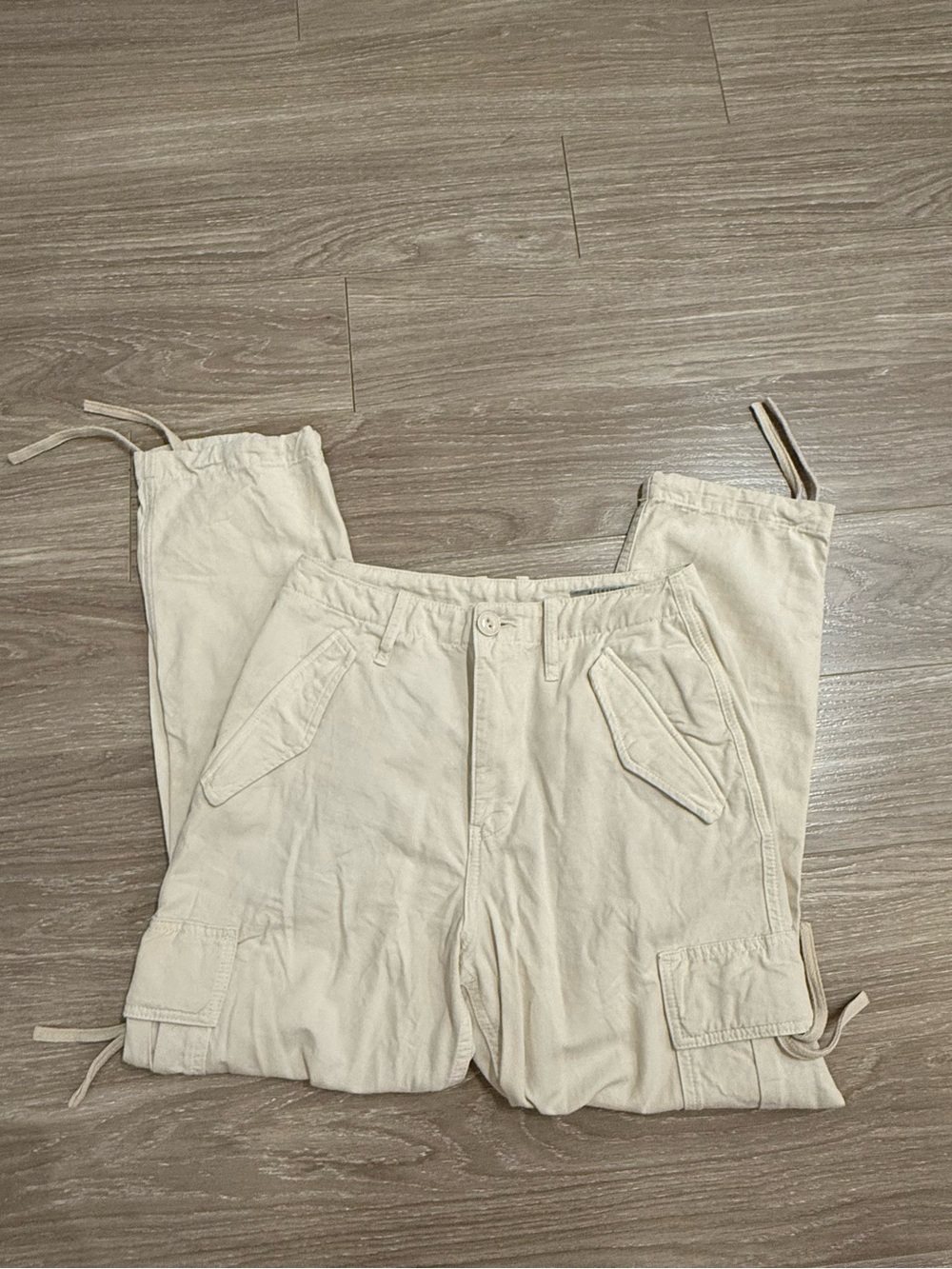 AllSaints Cream Colored Cargo Pants